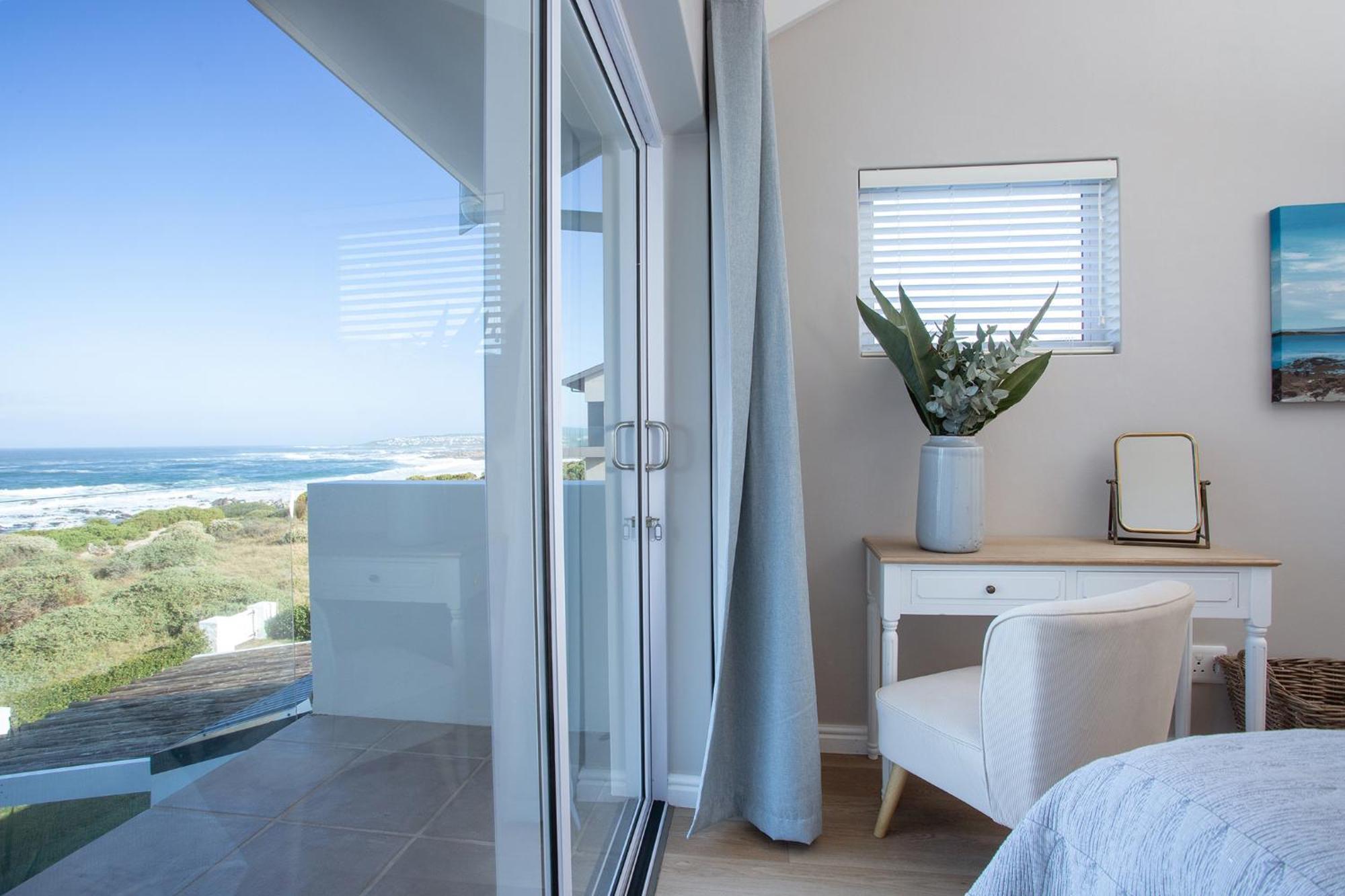 Seapearl Oceanfront Villa And Cottage Hermanus Exterior foto